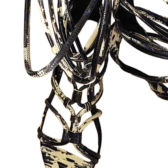 BCBGMAXAZRIA Black and White Leather Gladiator Sandals Flats Shoes Retail $484 - Picture 6 of 7